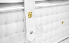 Breasley Salus Sequoia Mattress Close Handle