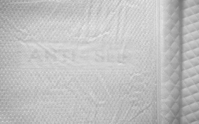 Breasley Uno Enhance 300 Topper Close Antislip