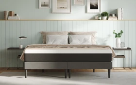 Emma Classic Lifestyle Front