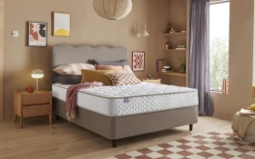 Silentnight Memory 1000 Pocket Mattress Lifestyle Angled