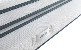 Silentnight Ultragel 3000 Pocket Box Top Soft Mattress Side Close 1
