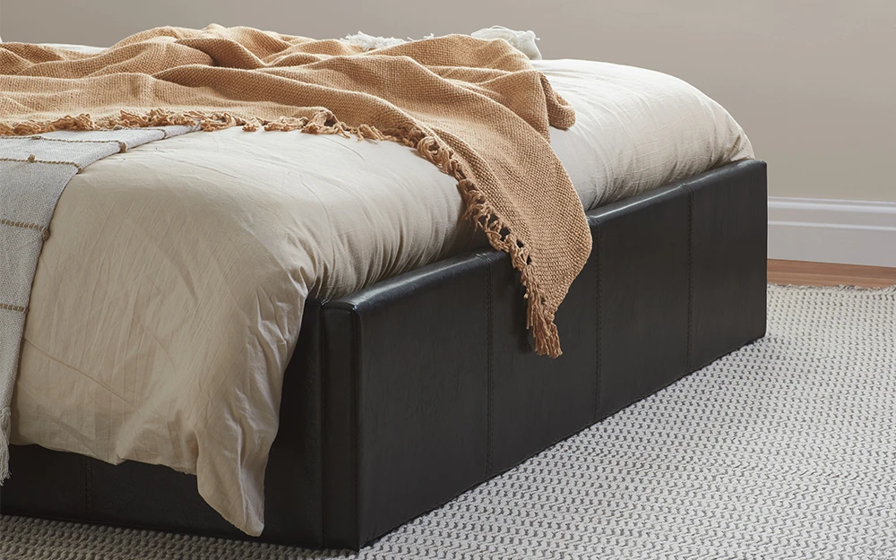 Birlea Berlin Bed Lifestyle Footend