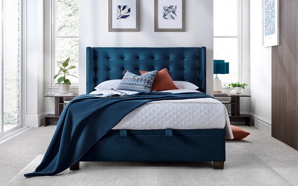 Kaydian Brunton Deep Ocean Blue Lifestyle Front