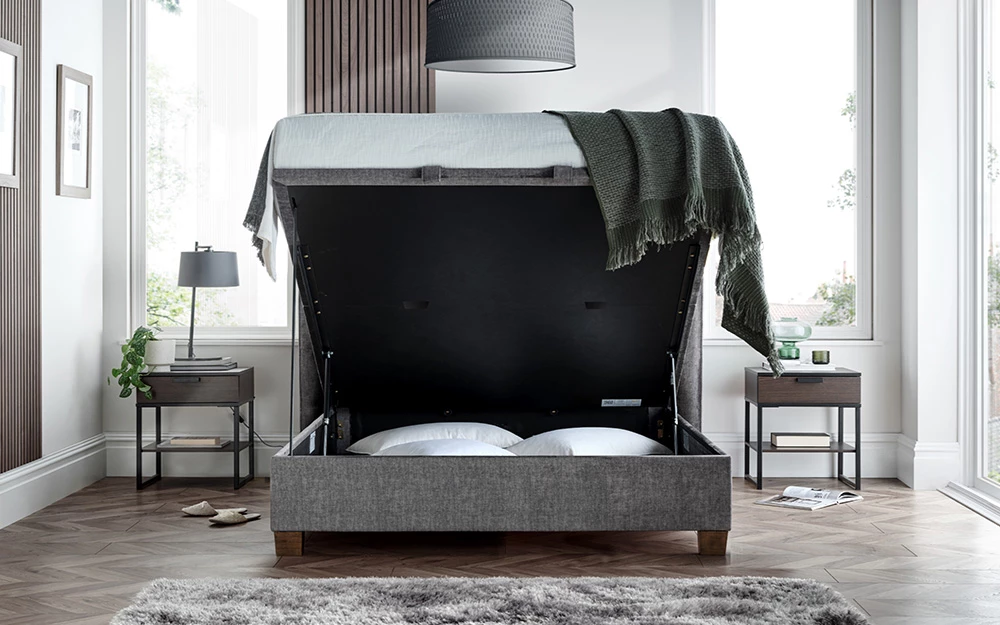 Kaydian Brunton Vogue Grey Lifestyle Front Ottoman