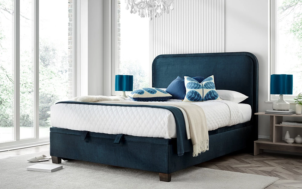 Kaydian Clifton Deep Ocean Blue Lifestyle