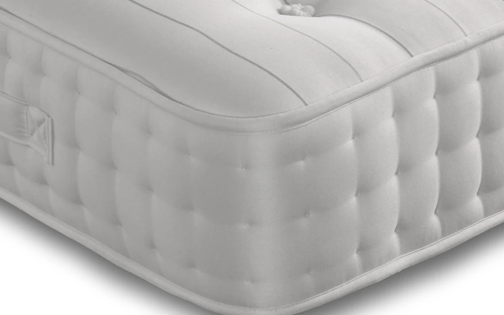 Set2 03 Mattress Corner 1000x625