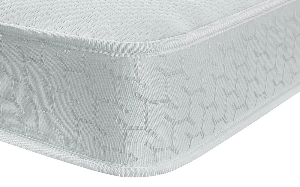 Silentnight Everyday Miracoil Mattress Corner Close